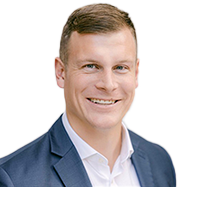 Headshot of Adam Green of Optravation EnergyConsulting.