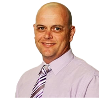 Headshot of Johan Du Plooy of Optravation EnergyConsulting.